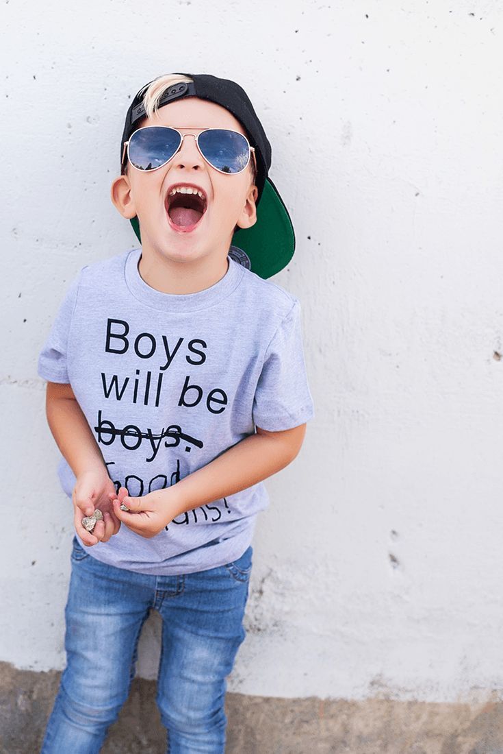 BOY'S TOPS